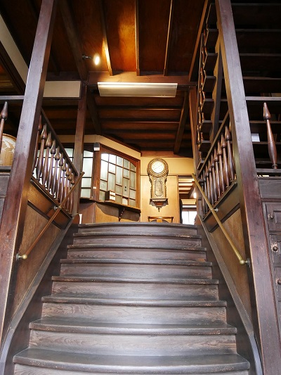 旧吉田医院の階段