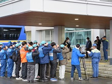石川県志賀町への人員派遣出発式1