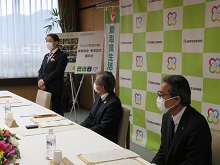 鳥取県生活協同組合との「とっとり共生の森」森林保全・管理協定調印式2