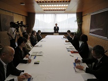 鳥取県カスタマーハラスメント防止対策プロジェクトチーム第1回会議1
