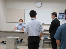 視察1