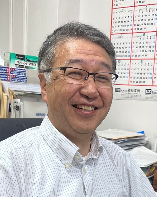 中須賀氏