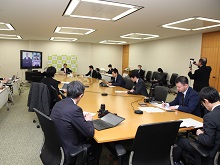 民主主義と地方自治を守るための緊急アピール、記者会見2