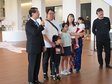 県立美術館来場者3万人達成記念セレモニー1