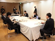 若手鳥取県人会「HOPT」の活動報告会1