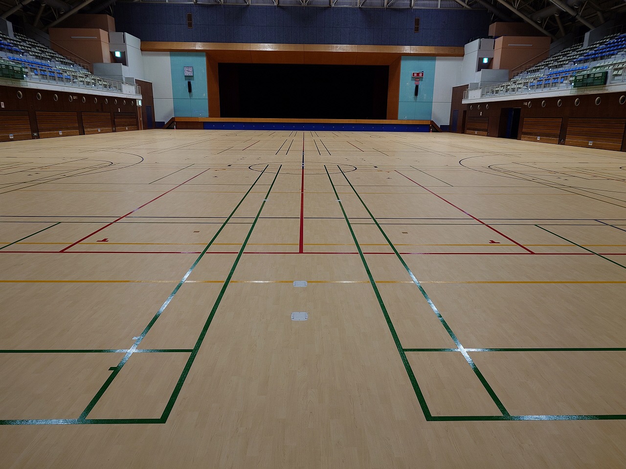 メインアリーナ