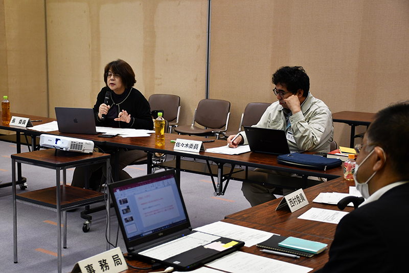 県史編さん会議写真2