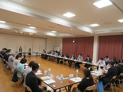 出前県議会の様子 出前県議会の様子