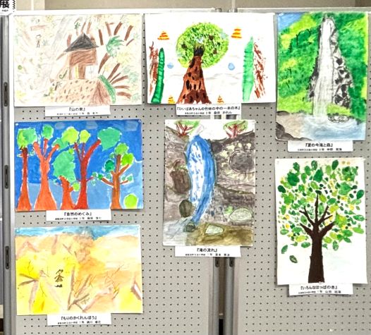 森の作文・絵画コンクールパネル展示の写真６
