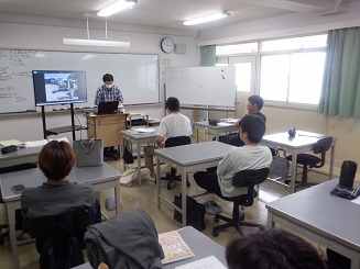 研修発表会の様子