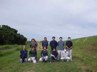 天神川河川敷での丁張設置完了