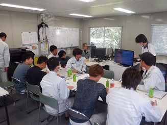 現場見学会の様子