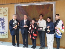 チーム鳥取・インド輸出蔵元会及びインド輸入商社からのインド向け日本酒輸出状況報告会2