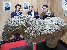 「馬取県」石馬特別公開記念式典2