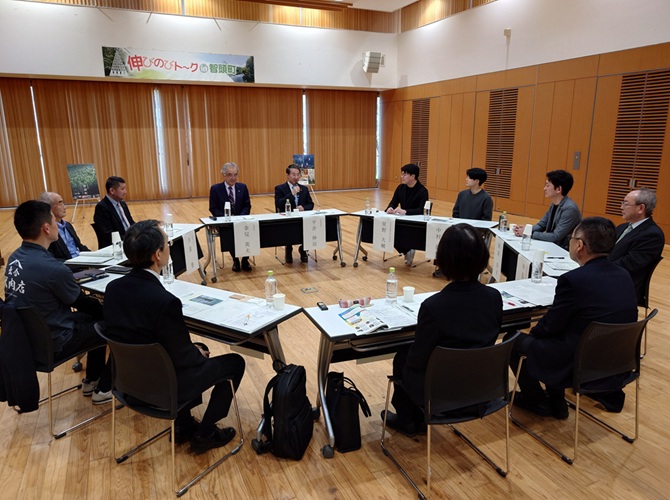 意見交換の写真