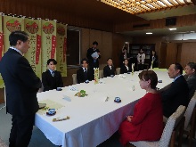 耕作放棄地の梨の葉を使ったスイーツ「ガレット・ド・ポワール」開発報告会1