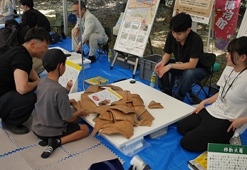 土器パズルの様子