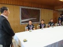鳥取ドラゴンアーム所属選手からのIFA世界アームレスリング選手権大会出場報告会1